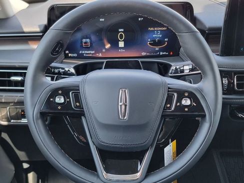 New 2026 Lincoln Aviator Reserve AWD/4WD image 32