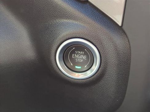 Used 2024 Chevrolet Silverado 2500 Custom w/ Custom Value Package image 13