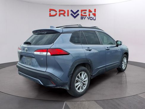 Used 2022 Toyota Corolla Cross LE image 7