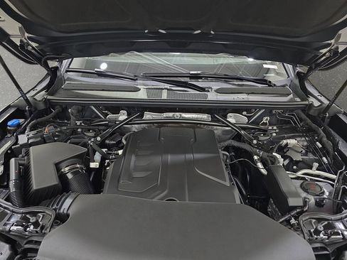 New 2025 Audi Q5 Prestige image 31