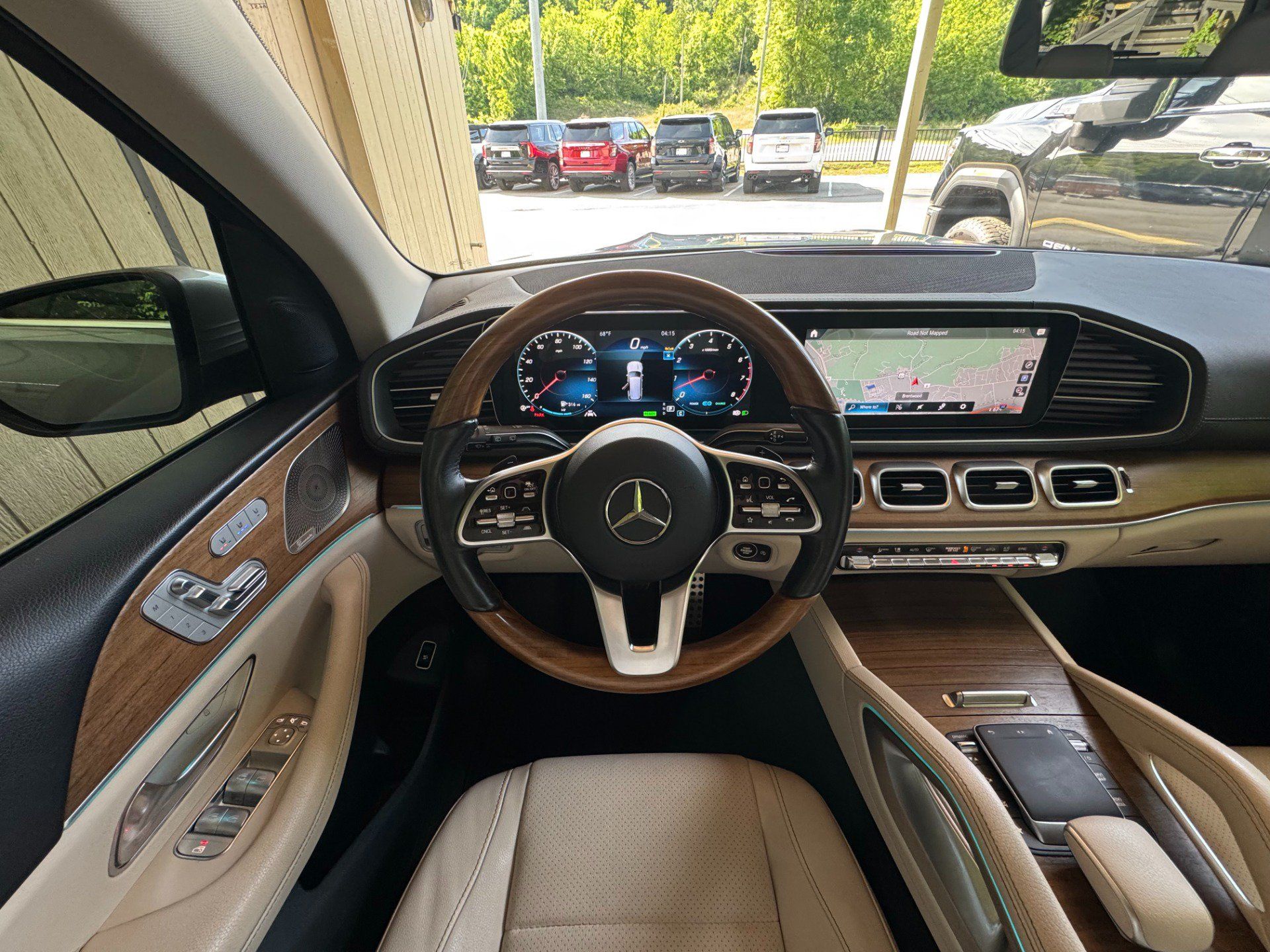 Used 2022 Mercedes-Benz GLS 450 4MATIC image 57