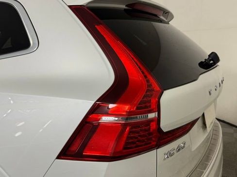 Used 2019 Volvo XC60 T5 R-Design w/ Protection Package FWD image 13