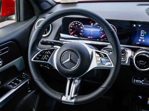 New 2026 Mercedes-Benz GLB 250 image 13