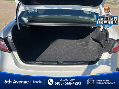 Used 2025 Subaru Legacy Premium AWD/4WD image 15