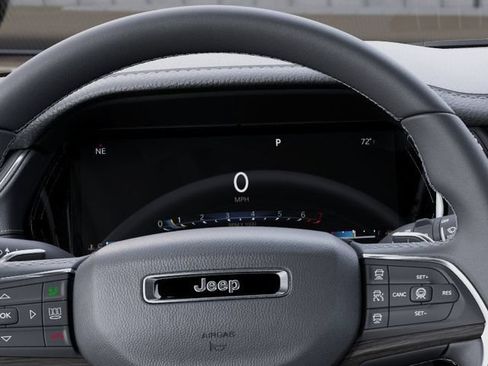 New 2026 Jeep Grand Cherokee L Limited AWD/4WD image 17