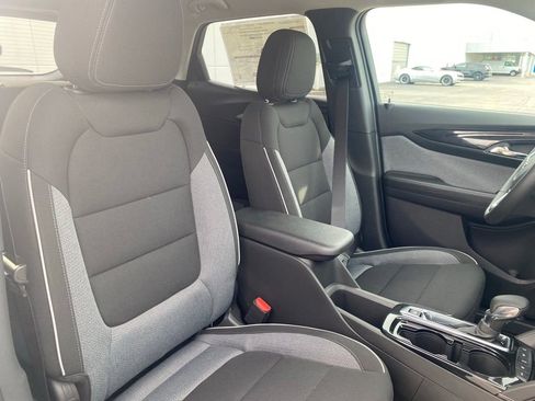 New 2026 Chevrolet TrailBlazer LT w/ Midnight Edition AWD/4WD image 19