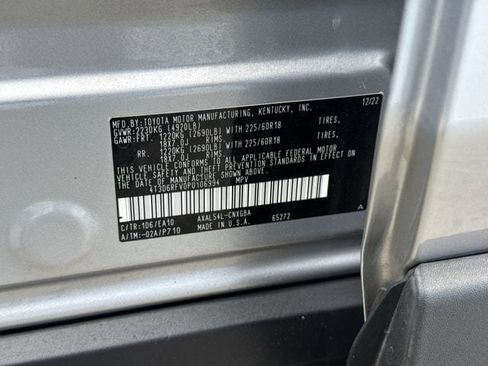 Used 2023 Toyota RAV4 Limited image 39