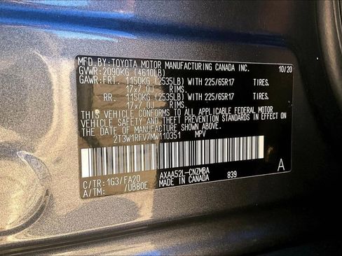 Used 2021 Toyota RAV4 XLE w/ Convenience Package image 19