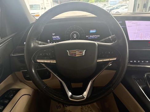 Certified 2024 Cadillac Escalade Premium Luxury w/ LPO, Floor Liner Package AWD/4WD image 38