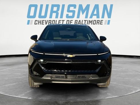 New 2026 Chevrolet Equinox EV LT image 8