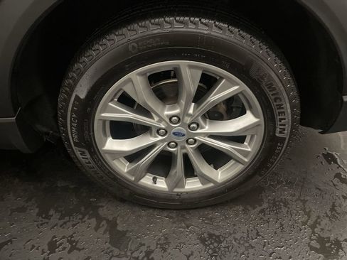 Used 2023 Ford Explorer Limited w/ Limited Technology Package image 27