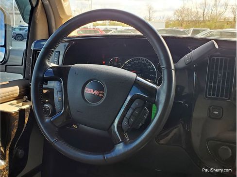 Used 2021 GMC Savana 2500 RWD image 48