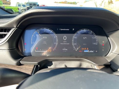 New 2025 Jeep Grand Cherokee L Limited image 12