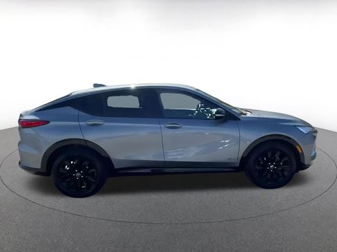 Used 2025 Buick Envista Sport Touring image 16