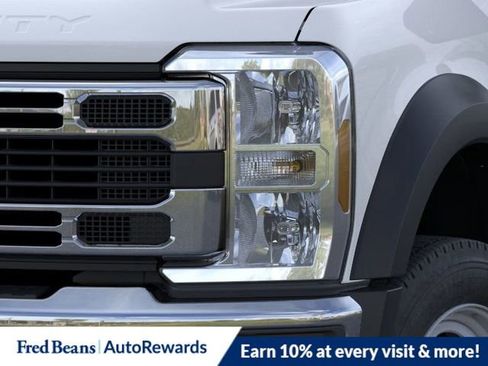 New 2025 Ford F450 XL image 19