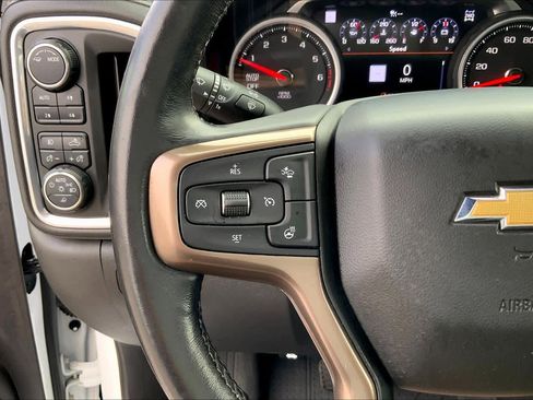 Used 2020 Chevrolet Silverado 1500 High Country w/ Technology Package image 22