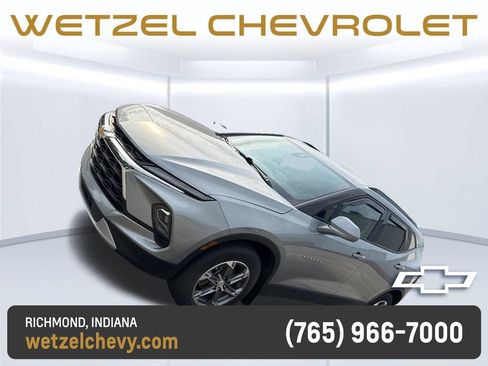 Used 2023 Chevrolet Blazer LT w/ Convenience Package FWD image 2