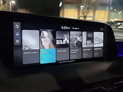 Used 2025 Genesis G90 3.5T image 16