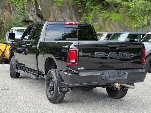 Used 2026 RAM 2500 Tradesman AWD/4WD image 3