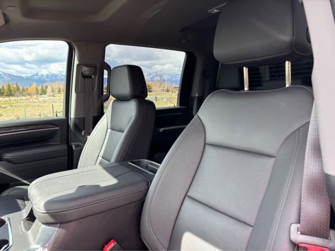 Used 2025 Chevrolet Silverado 3500 LTZ w/ Trail Boss Package image 21