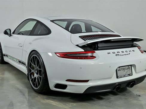 Used 2018 Porsche 911 Carrera T RWD image 8