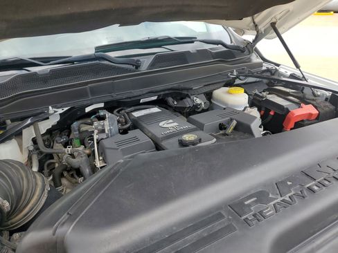 Used 2021 RAM 2500 Limited image 35