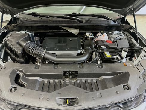 Used 2025 Chevrolet Blazer LT image 34