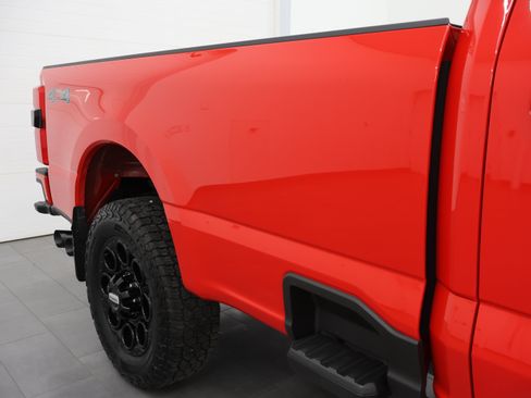 Used 2025 Ford F350 XLT w/ Black Appearance Package AWD/4WD image 29