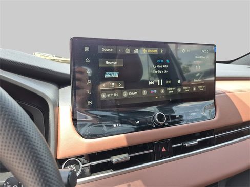 New 2025 Mitsubishi Outlander SEL image 16