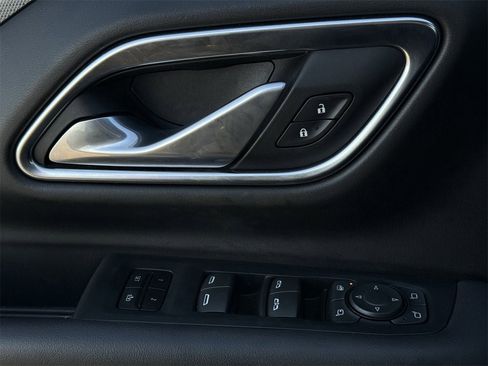 Used 2021 GMC Yukon AT4 w/ AT4 Premium Package image 23