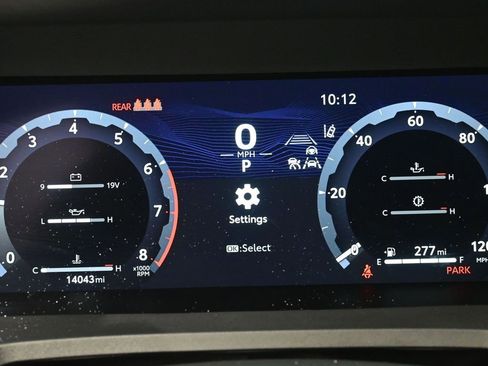 Used 2024 Toyota Tacoma TRD Sport image 32