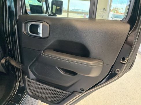 Used 2021 Jeep Wrangler Unlimited Sahara w/ Uconnect 4C Nav & Sound Group AWD/4WD image 42
