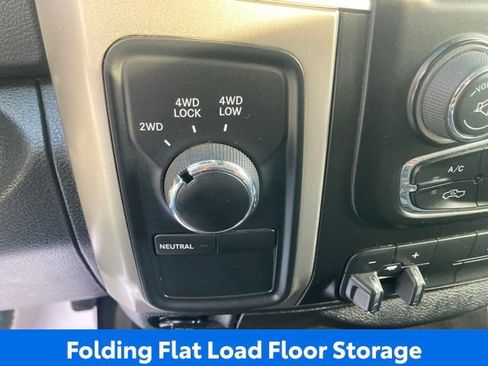 Used 2014 RAM 2500 Big Horn AWD/4WD image 25
