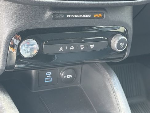 Used 2023 Ford Escape ST-Line w/ Tech Pack #1 FWD image 25
