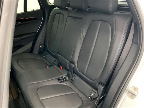 Used 2017 BMW X1 sDrive28i FWD image 17