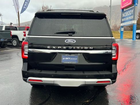 Used 2024 Ford Expedition Max Limited image 12