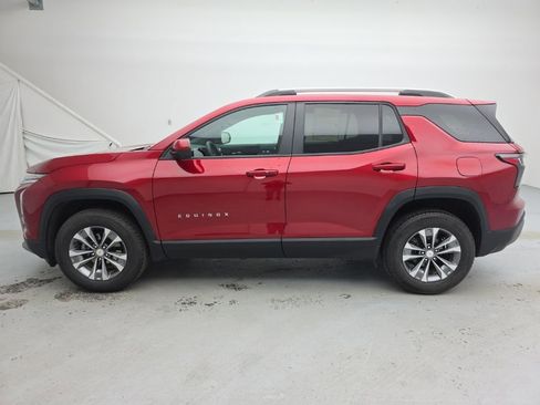 Used 2025 Chevrolet Equinox LT w/ Convenience Package II AWD/4WD image 8