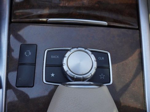 Used 2014 Mercedes-Benz E 350 4MATIC Sedan image 54