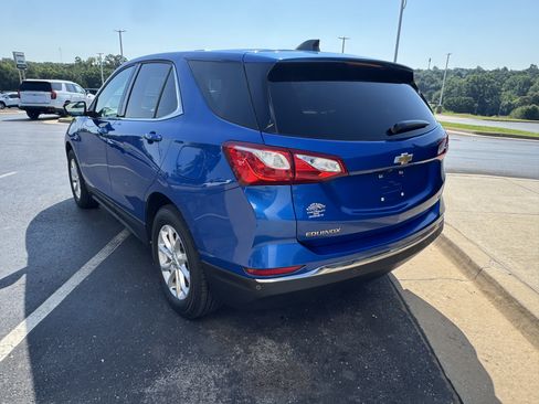 Used 2019 Chevrolet Equinox LT FWD image 3