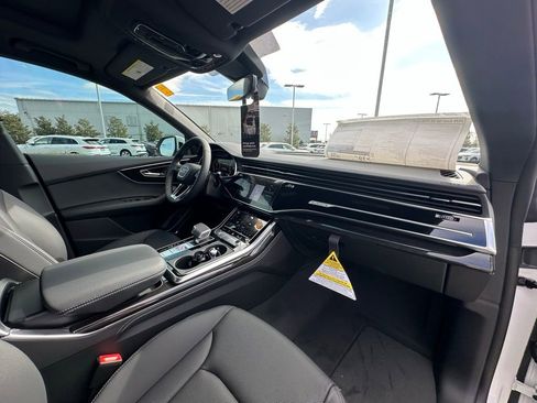 New 2026 Audi Q8 Premium Plus image 28