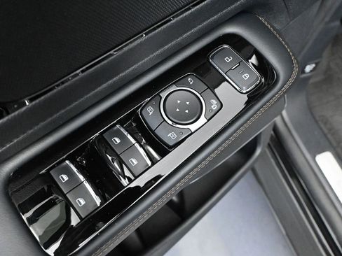 Used 2025 Lincoln Aviator Reserve w/ Jet Appearance Package image 21