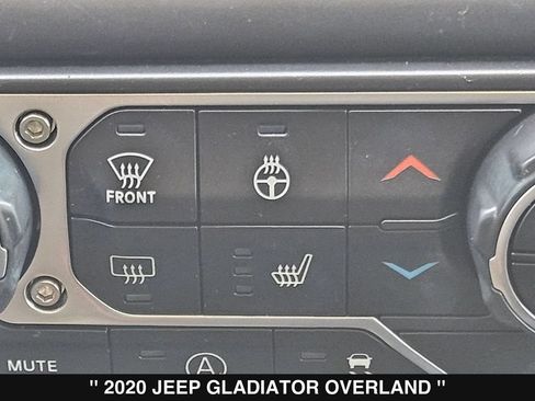 Used 2020 Jeep Gladiator Overland AWD/4WD image 21