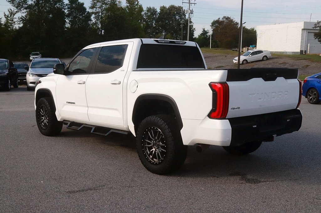Used 2024 Toyota Tundra SR5 w/ SR5 Premium Package AWD/4WD image 5