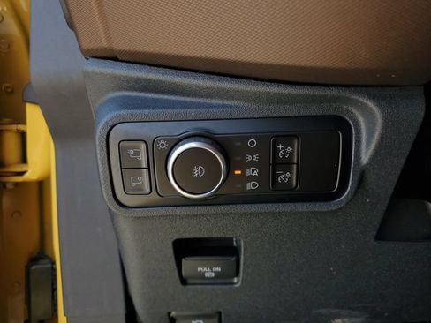 Used 2024 Ford Bronco Heritage Edition AWD/4WD image 15