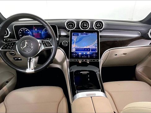 Certified 2025 Mercedes-Benz GLC 350e GLC 350e image 13