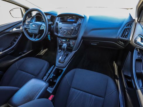 Used 2017 Ford Focus SE image 26