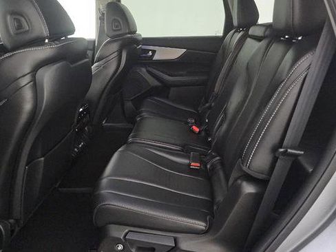 Used 2023 Acura MDX SH-AWD w/ Technology Package image 11