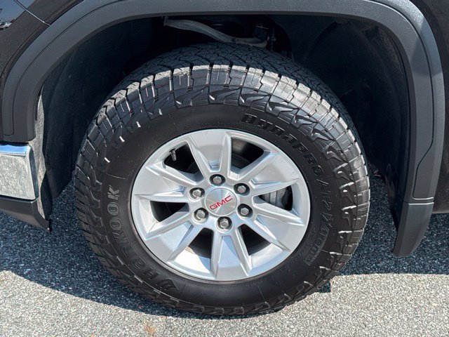 Used 2024 GMC Sierra 1500 SLE AWD/4WD image 19