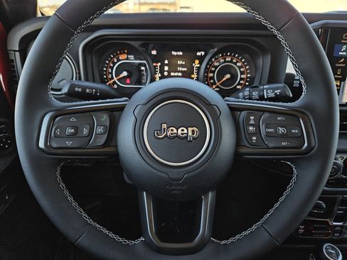 New 2025 Jeep Wrangler Unlimited Rubicon image 8