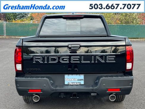 New 2026 Honda Ridgeline Black Edition image 6